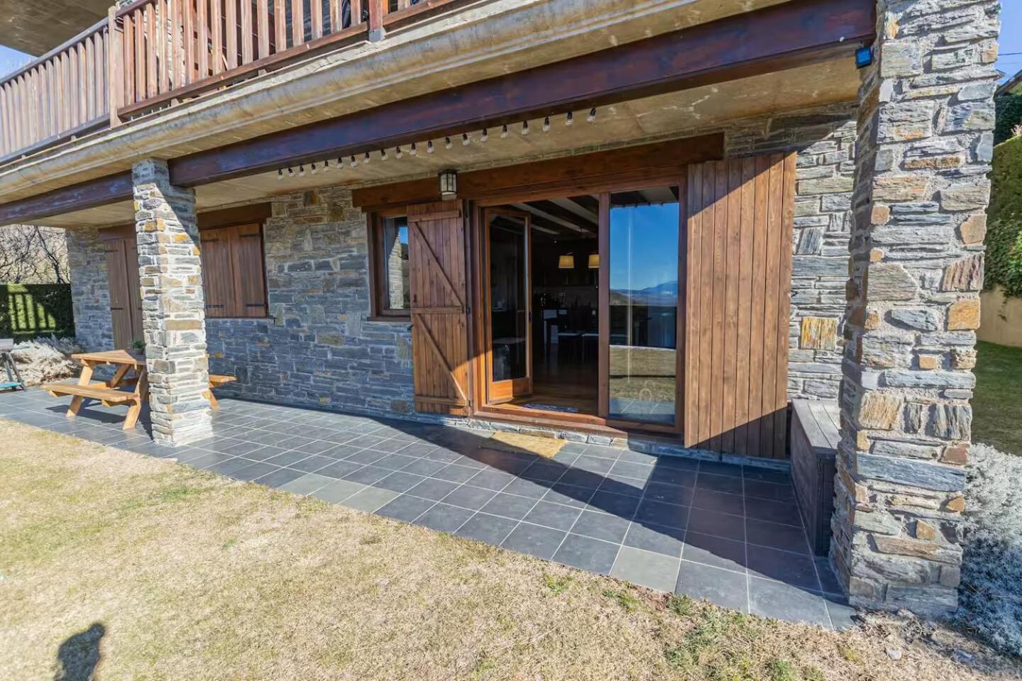 Apartament Les Costes Del Cadi Estavar Екстериор снимка